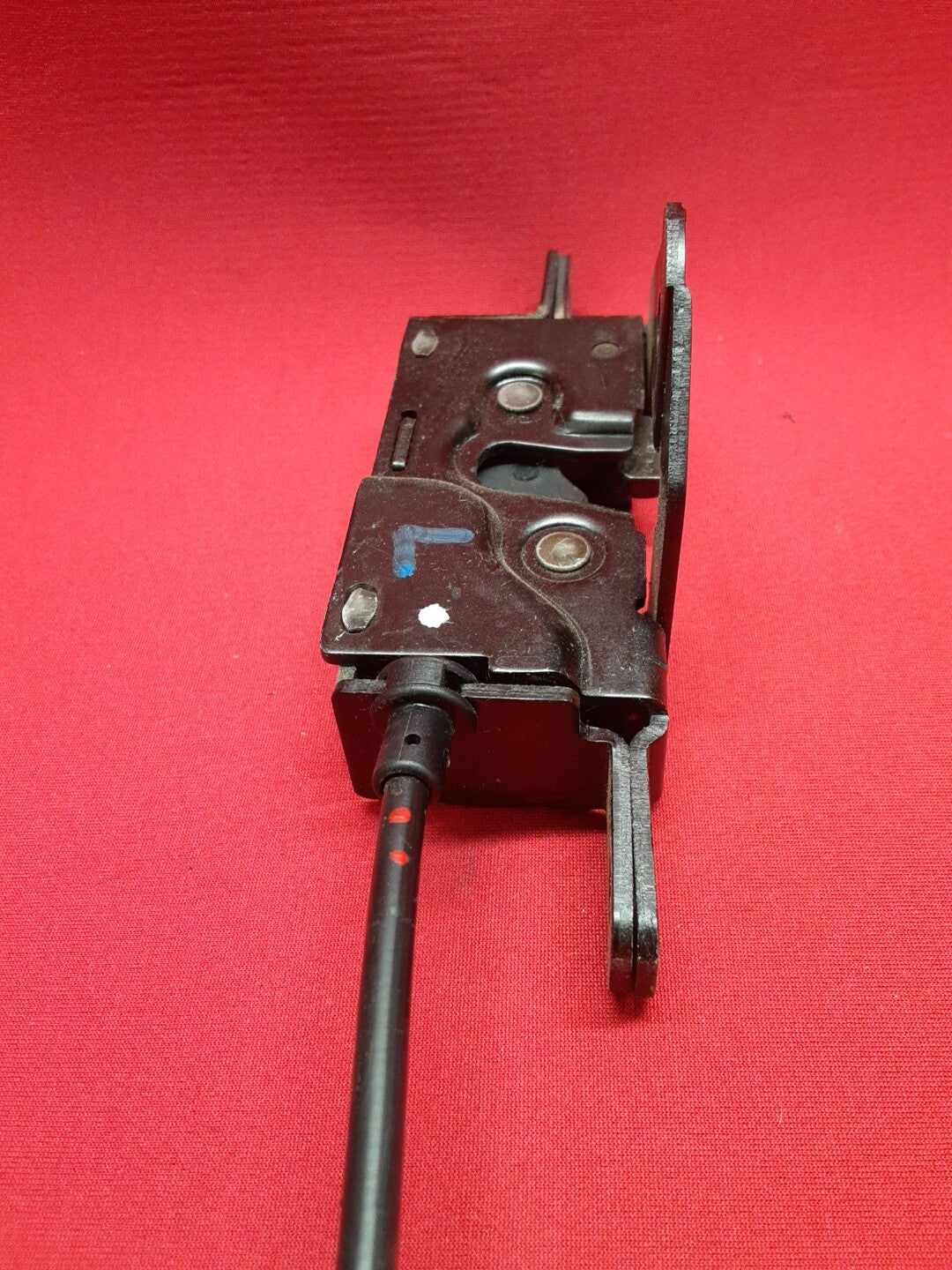 2000-2006 BMW X5 Rear Left Lower Trunk Lock Latch Actuator 51-24-8-408-963