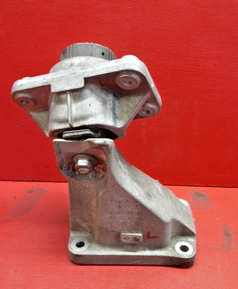 2013-2023 Land Rover Range Rover 5.0L Engine Motor Mount Assembly Left LR033183