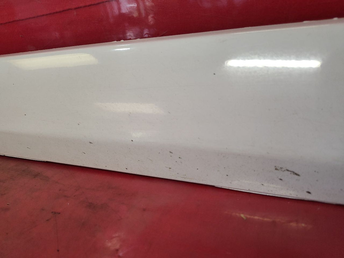 2012-2015 Captiva 08-10 Saturn Vue FRONT RIGHT PASSENGER Door Molding GBU / 703S