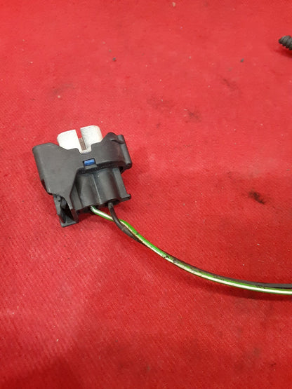 2011 2012 2013 Volvo c30 Fog Light Lamp PIGTAIL