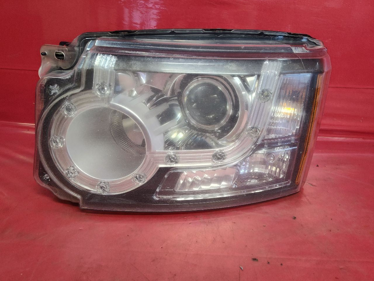 2011-2013 Land Rover LR3 Left Driver HALOGEN Headlight Lamp w/ SIGNATURE