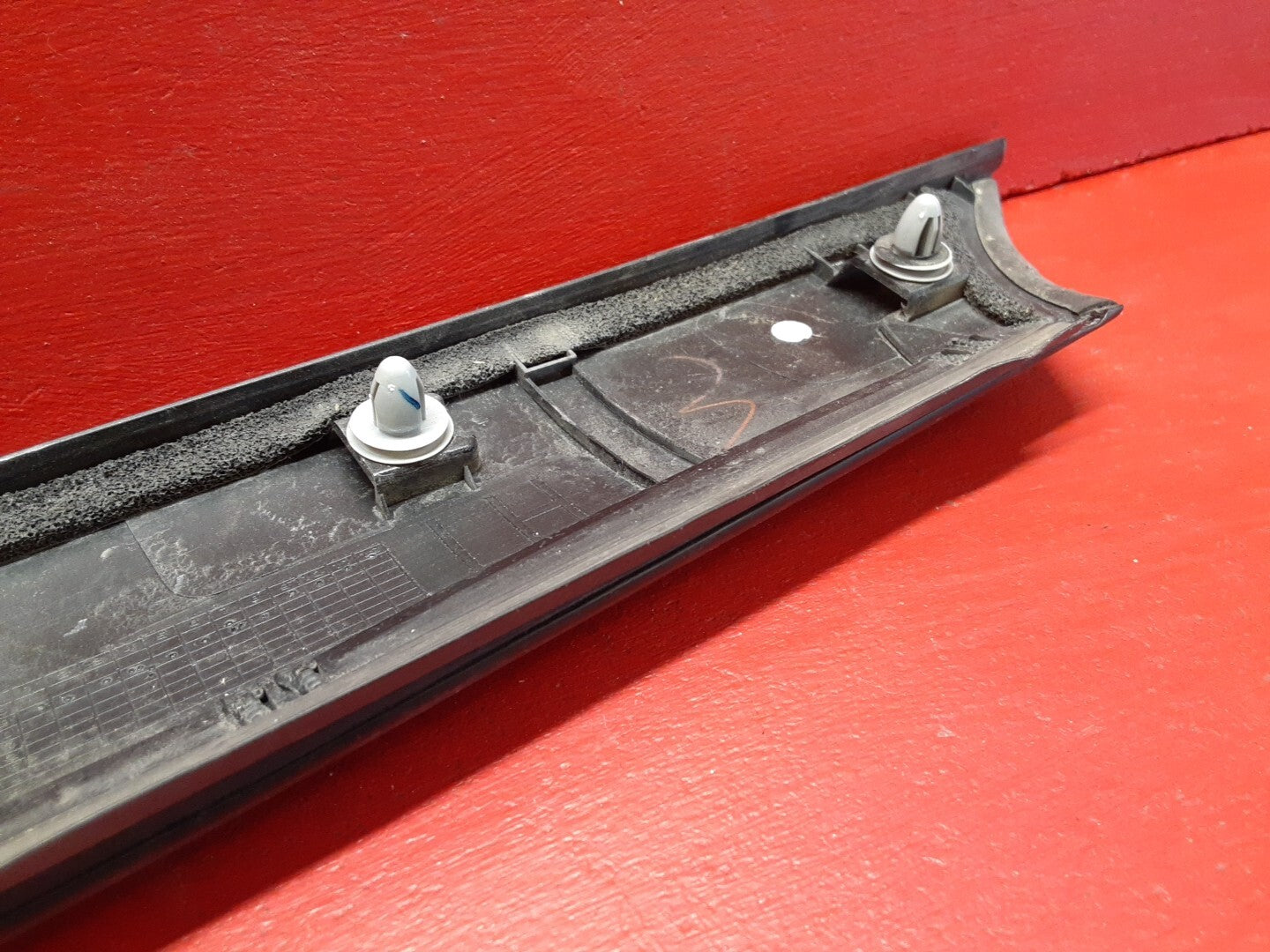 2010 2011 Kia Soul LEFT DRIVER SIDE EXTERIOR Trim Pillar 86171-2K000