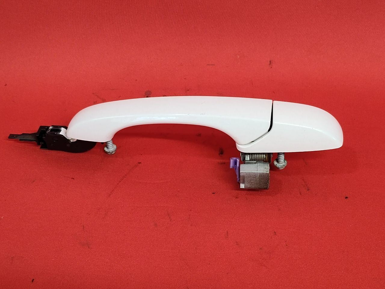13-26 Durango 13-22 Grand Cherokee REAR RIGHT PASSENGER Door Handle PW7 White