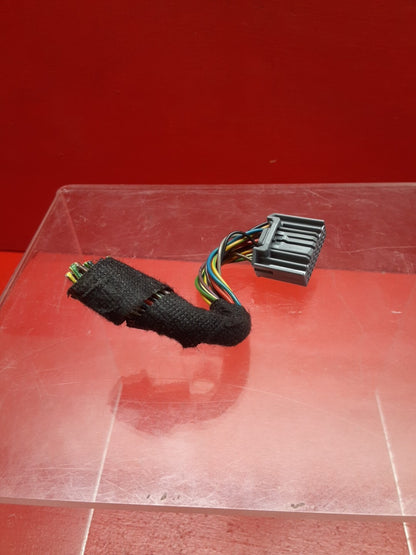 2013- 2017 Range Rover Sport Overhead Map Console Pigtail LR084541