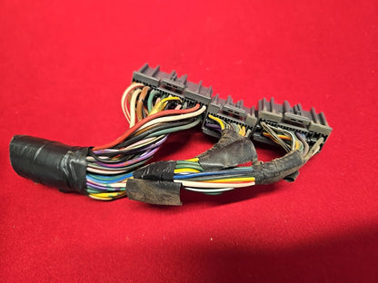 1994 1995 Toyota 4Runner / Pickup 3.0L V6 A/T 4WD Engine Control Module PIGTAILS
