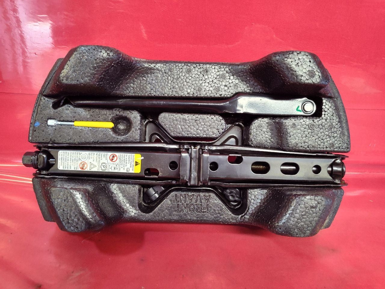 2002-2016 Chevy Buick Pontiac Sedan Emergency Spare Tire Scissor Jack Foam Set