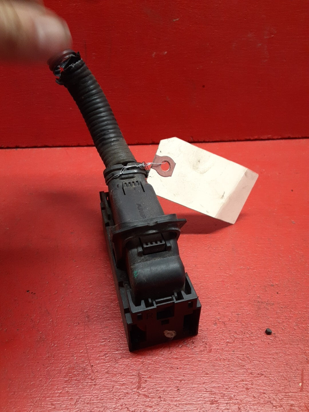 2005-2008 Nissan Pathfinder 4.0L ABS Pump Anti-Skid Actuator Pigtail 47660-ZS41A