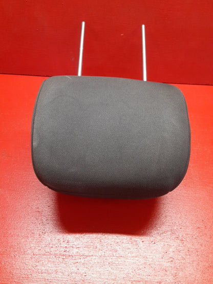 2010 2011 Kia Soul FRONT Headrest Head Rest Pair Black Cloth