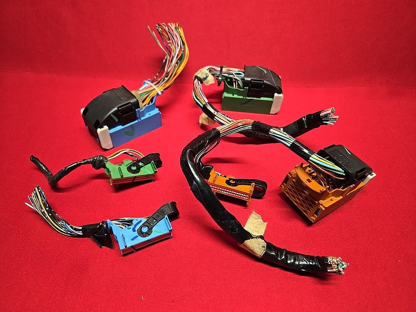 2007-2009 Mazda Mazda3 S Interior Cabin Fuse Box Junction Block - PIGTAIL WIRES