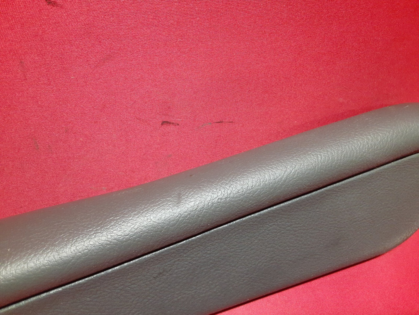 2003 - 2006 Range Rover HSE FRONT RIGHT Seat Arm Rest Dark Gray HDA000020