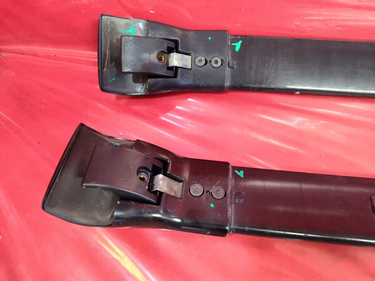 2001-2004 Subaru Outback / Legacy 03-04 Baja Luggage Roof Rack Crossbars Black