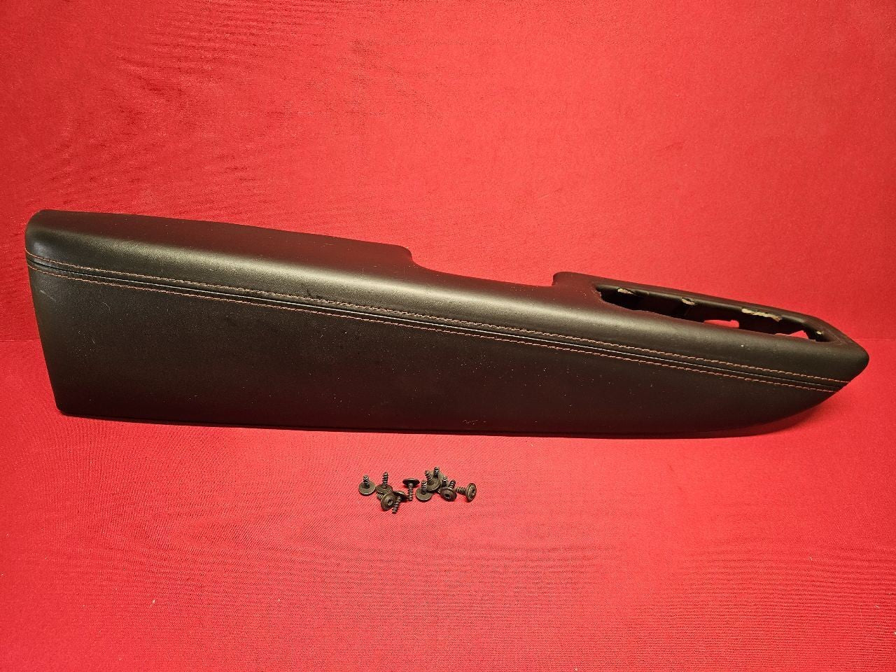 2015-2017 Dodge Durango R/T Left Driver FRONT Door Armrest Leather RED STITCH