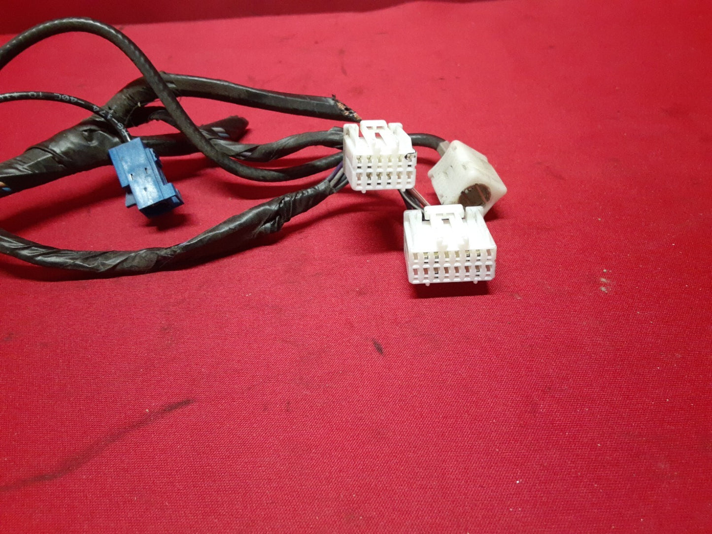 2006 Cadillac CTS / GM Onstar Communication Module Receiver 15837910  PIGTAILS