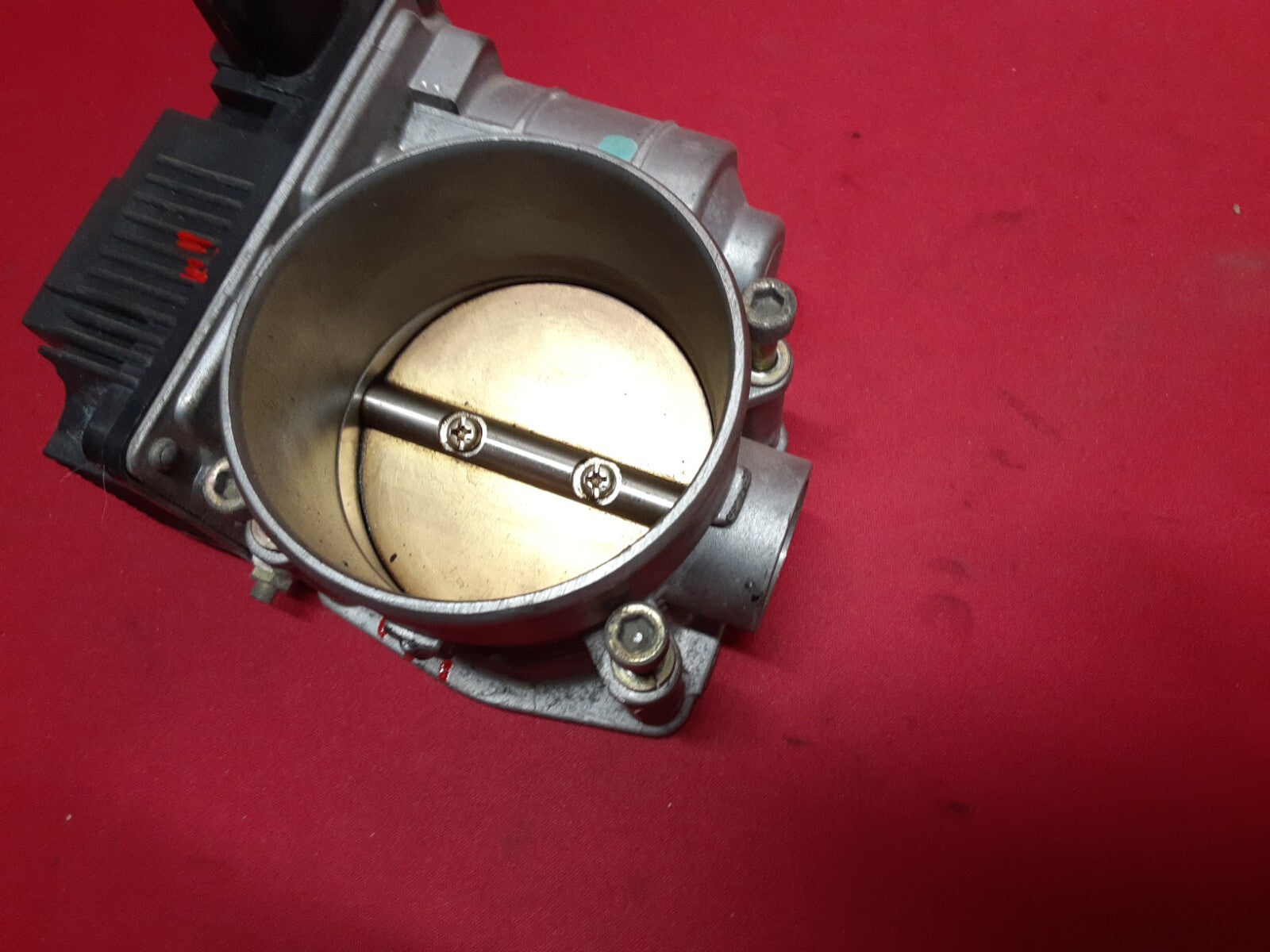 2002 - 2007 Nissan 3.7L V6 Fuel Injection Throttle Body 16119-8J103