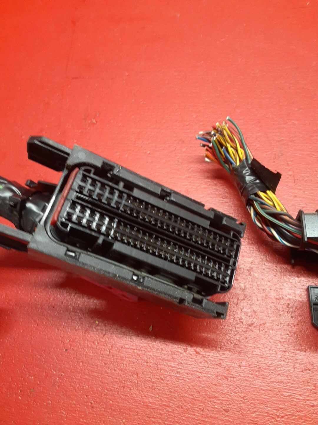 2005-2009 Land Rover LR3 Engine Control Module ECM ECU PIGTAILS NNN500451