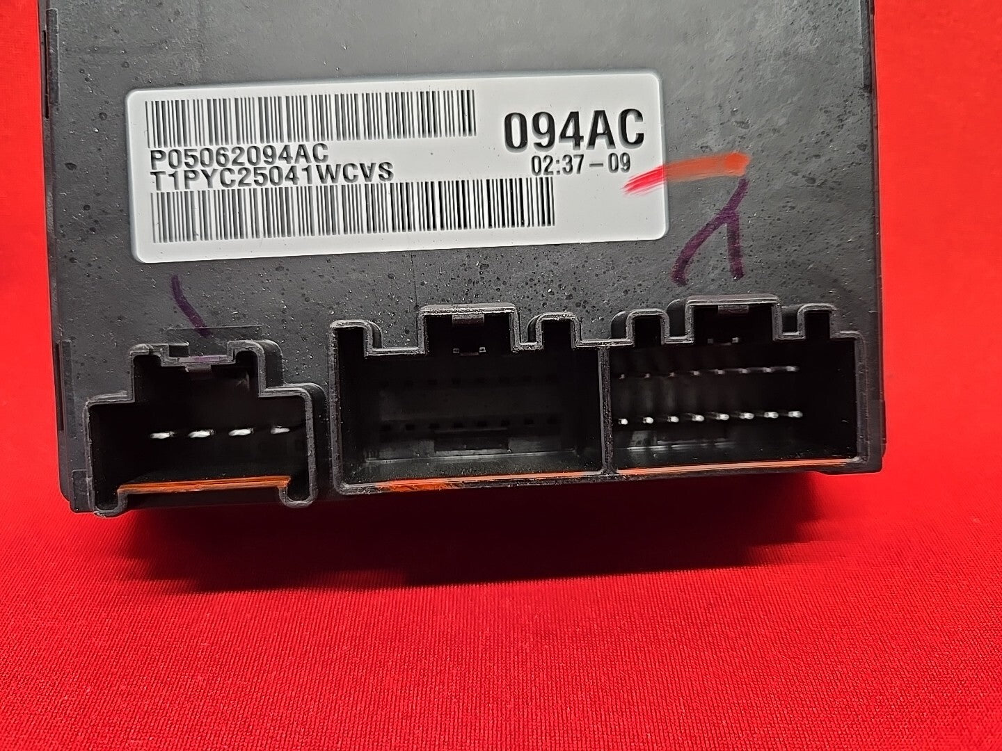 2015 Fiat 500e Electronic Parking Brake Control Module 5062094AC