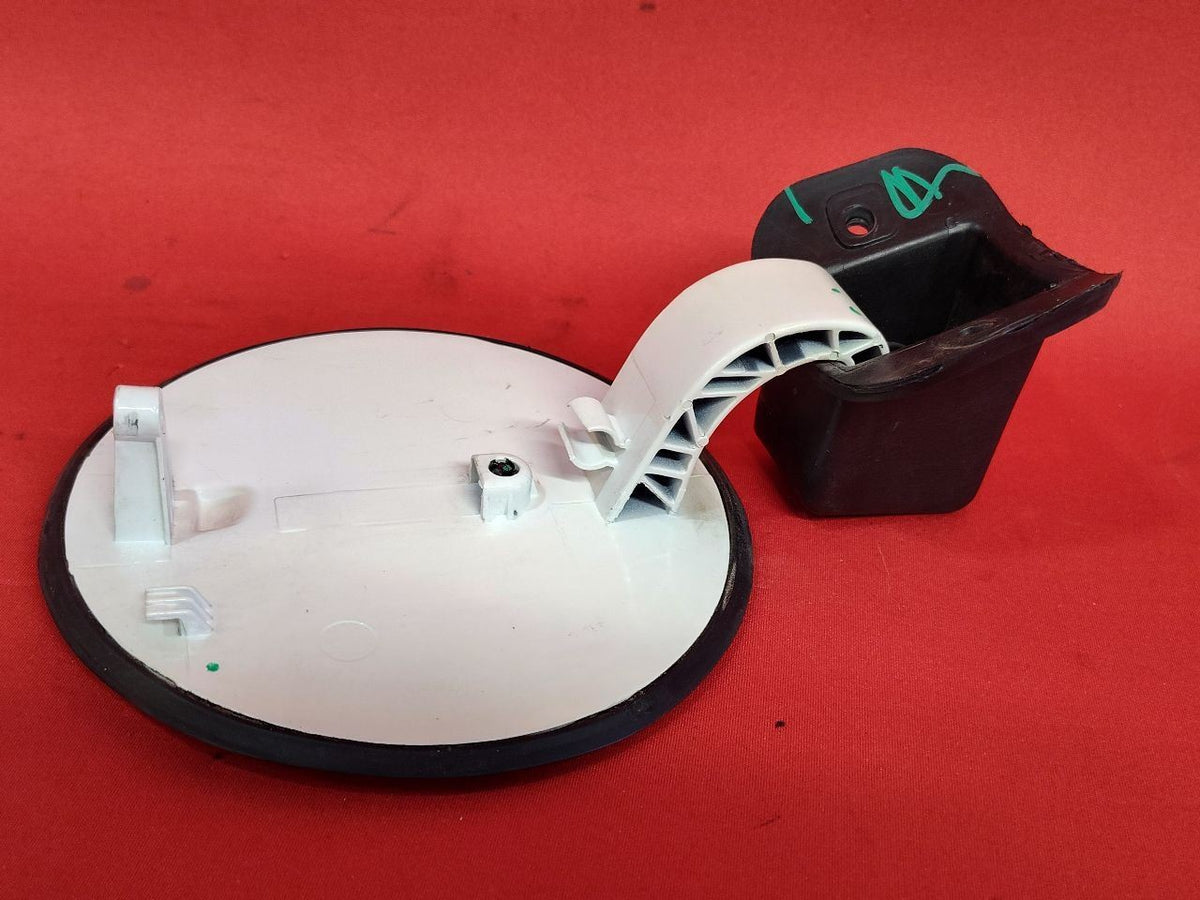 2012-2015 Chevy Captiva 08-10 Saturn Vue Fuel Filler Door Lid GBU / 703S White
