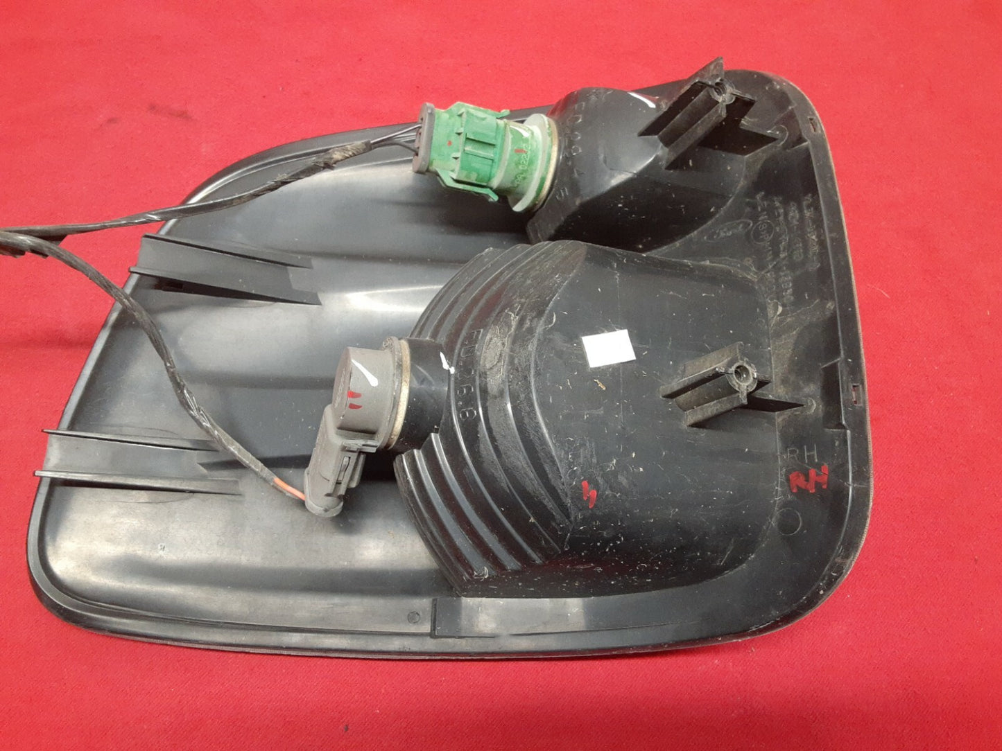 2000 2001 2002 2003 Ford F-150 F150 King Ranch RIGHT PASSENGER Tail Light Lamp