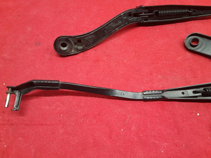 2009 2010 2011 2012 2013 Mercedes C-Class Windshield Wiper Set Right & Left