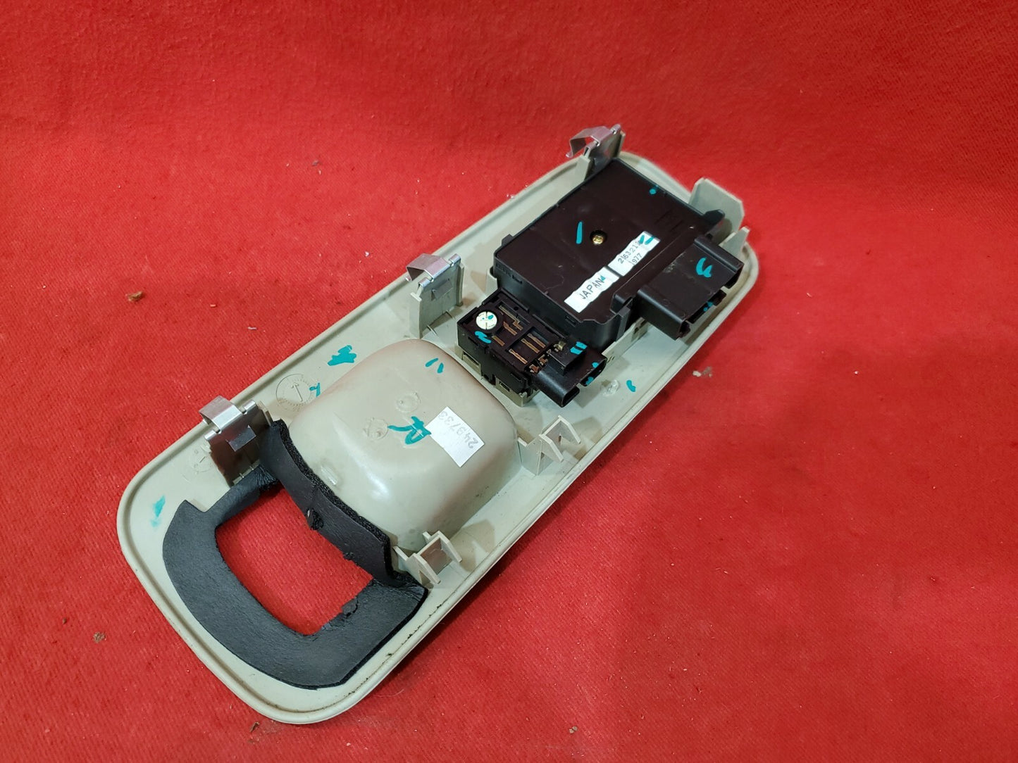 1997 1998 1999 Cadillac Deville RIGHT Seat Adjustment Tilt Switch Tan Bezel