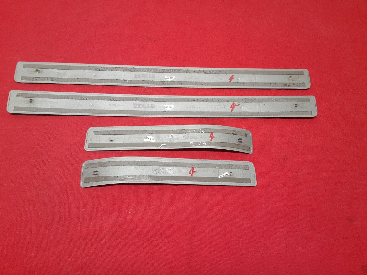 2008 - 2014 Mercedes C-Class GLK Silver Chrome Floorboard Scuff Plate Full SET