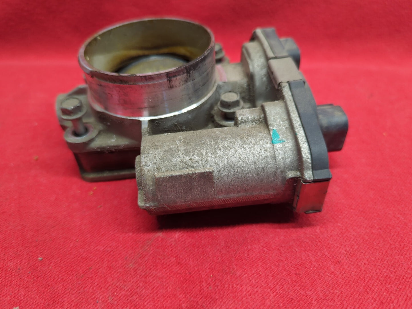 2007 - 2012 Multiple Pontiac Saturn GMC Chevrolet - Throttle Body - 12694871