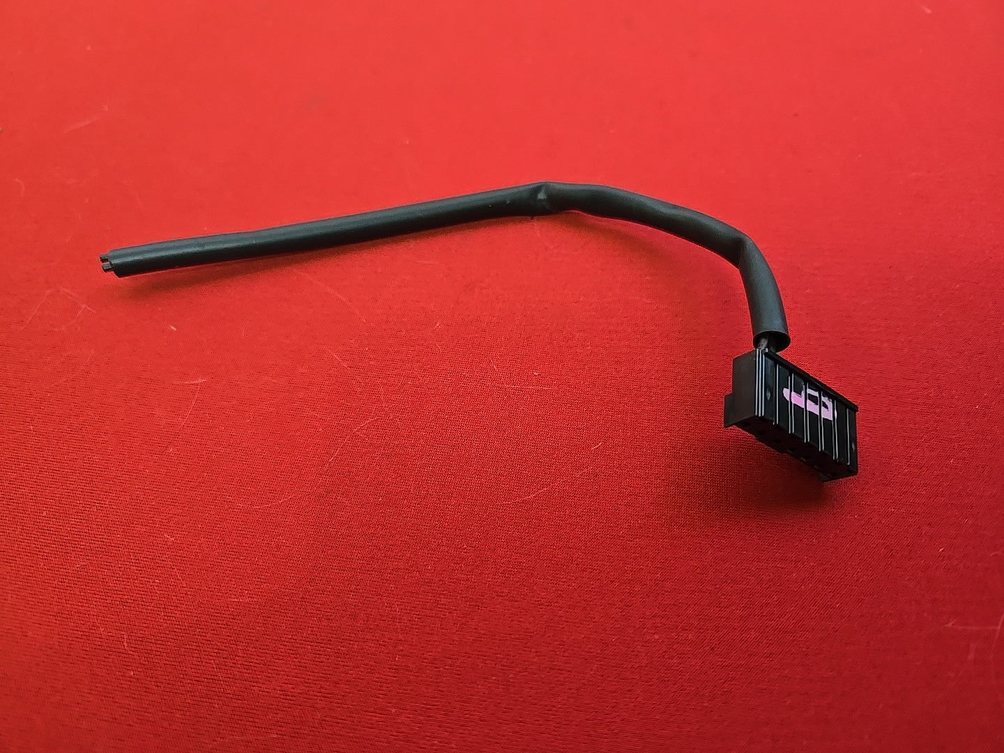 Share 2001-2007 Nissan Interior Rearview Mirror w/ Autodim - PIGTAIL WIRE ONLY