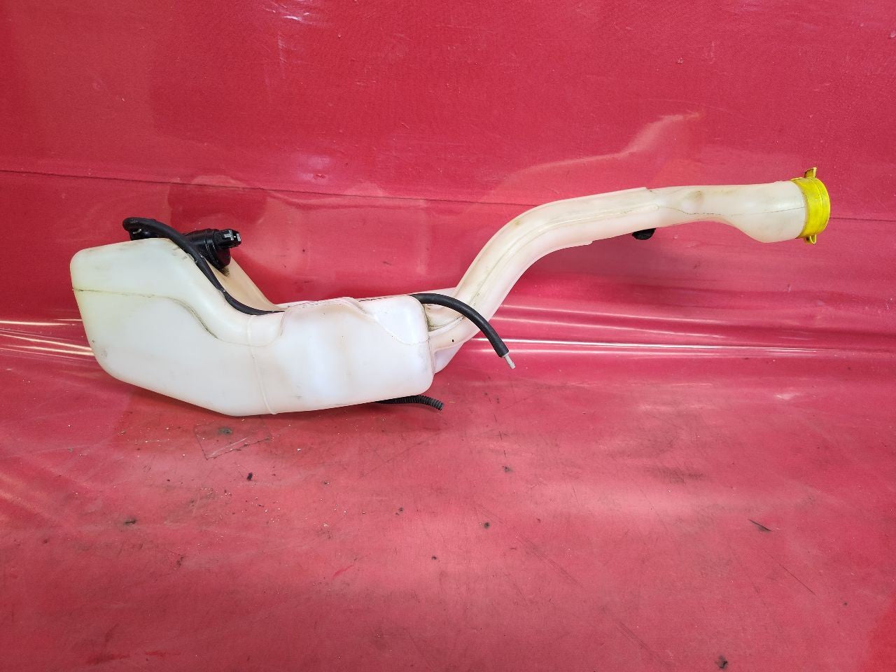 2013-2019 Fiat 500 Abarth /Pop Windshield Washer Fluid Reservoir Bottle Pump 67k