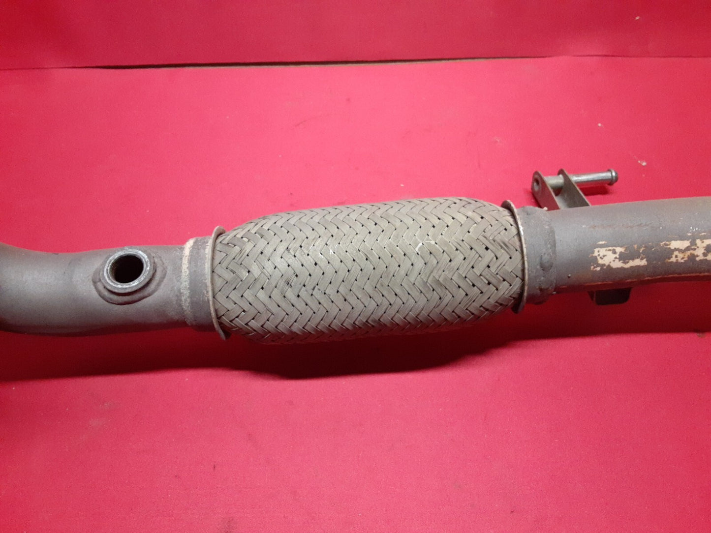 2007 - 2009 Kia Sorento V6 FRONT RIGHT Intermediate Flex Pipe OEM    28610-3E060