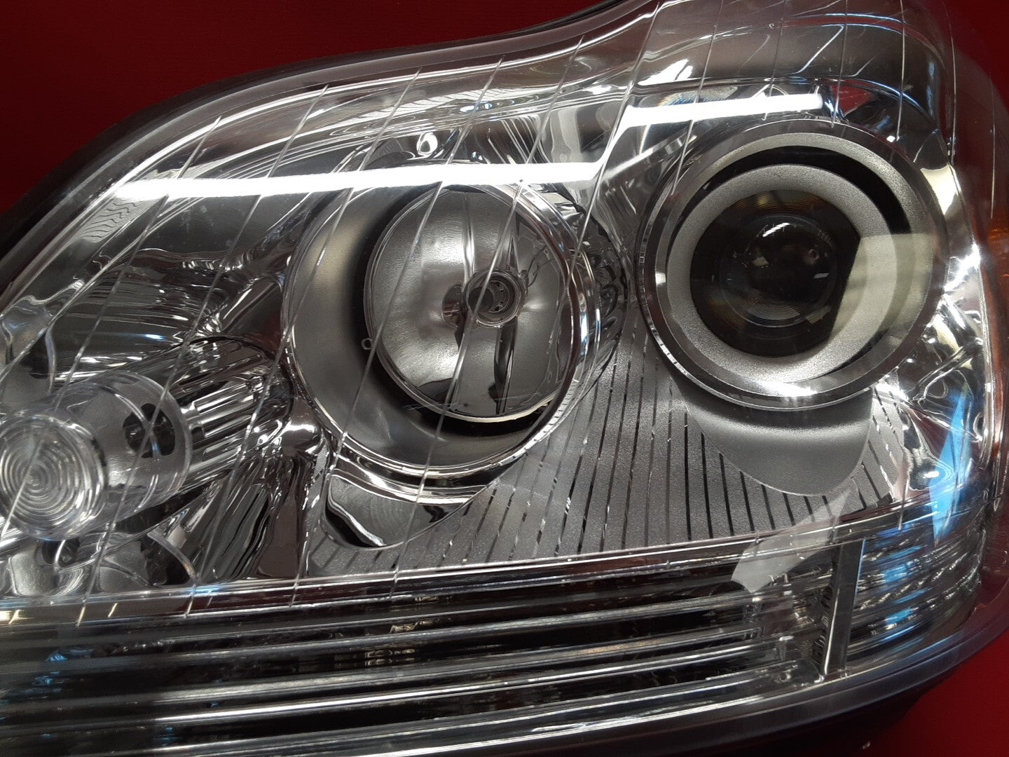 TYC 20-9382-00 Front Left Driver Headlight for 2007-2012 Mercedes GL-Class