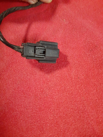 2010 - 2019 Lincoln MKT RIGHT Tail Lamp Stop Lamp  	AE9Z-13404-A  PIGTAIL