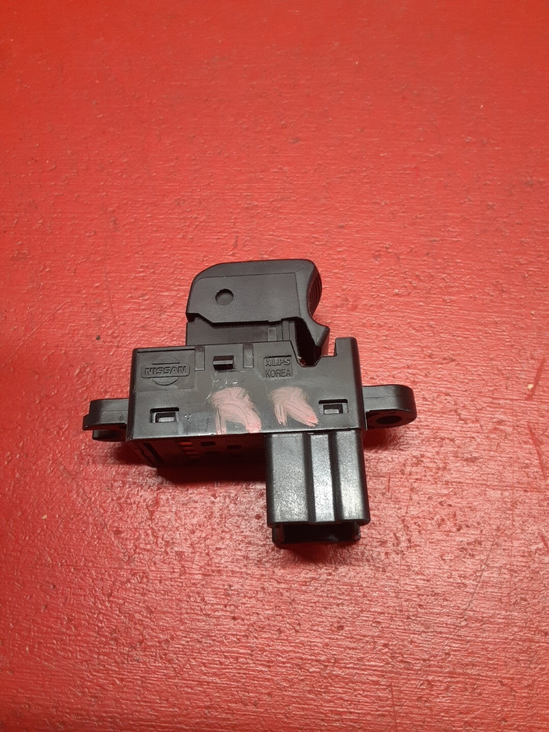 2005 2006 2007 Nissan Pathfinder Xterra Right Rear Window Switch 25411-EA001