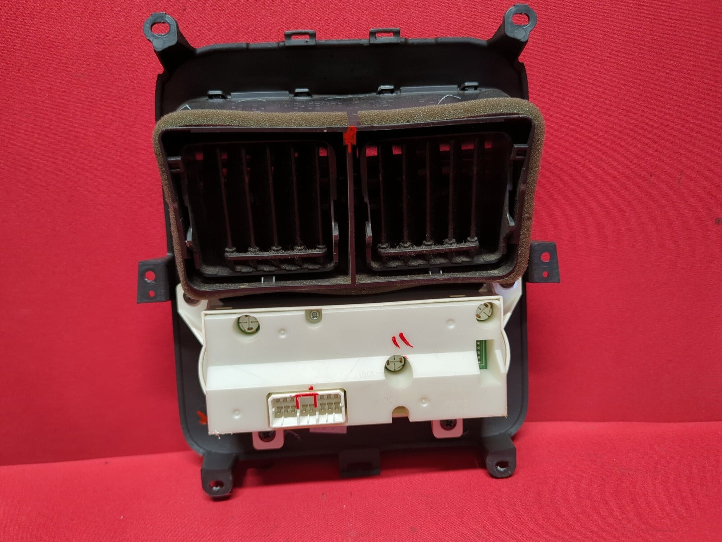 2001 - 2006 Acura MDX Center Console REAR Hvac Climate Air Vent Woodgrain Bezel