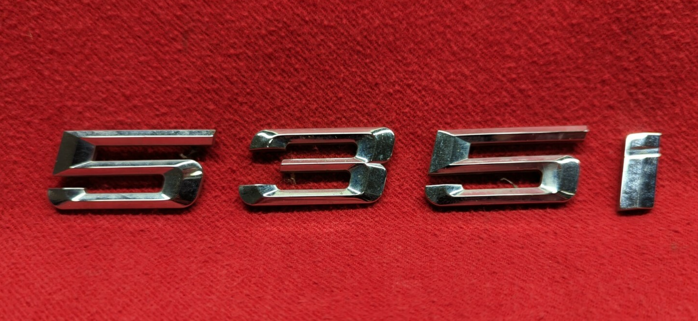 2010 2011 2012 2013 2014 2015 2016 2017 BMW 535i Badge Emblem Logo Ornament