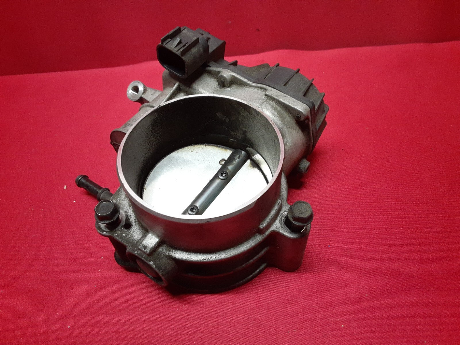 2011 - 2014 Kia 2010 - 2012 Hyundai Santa Fe 3.5L V6 Throttle Body 35100-3C700