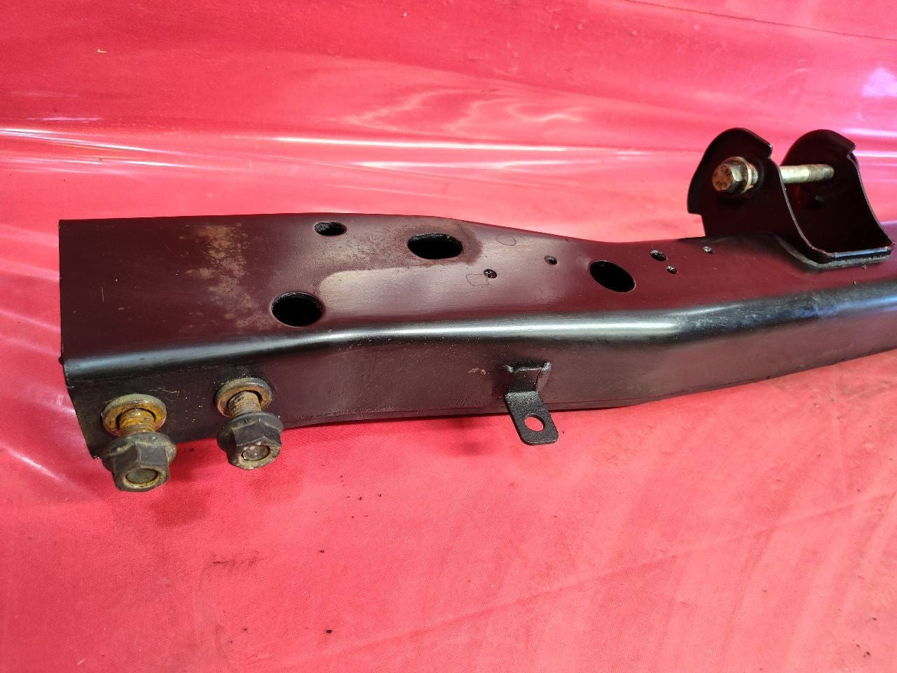2005-2016 Land Rover LR / 06-13 Sport Center Frame Transfer Case Crossmember