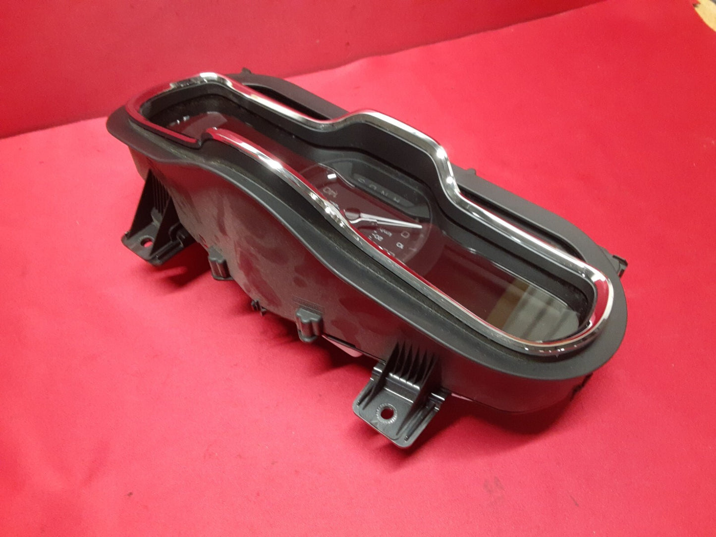 2013 Lincoln MKT Ecoboost/Base Speedometer Instrument Cluster 	DE9Z-10849-AA