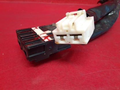 2007 - 2013 Suzuki SX4 Battery Positive Terminal Fuse Box PIGTAILS ONLY