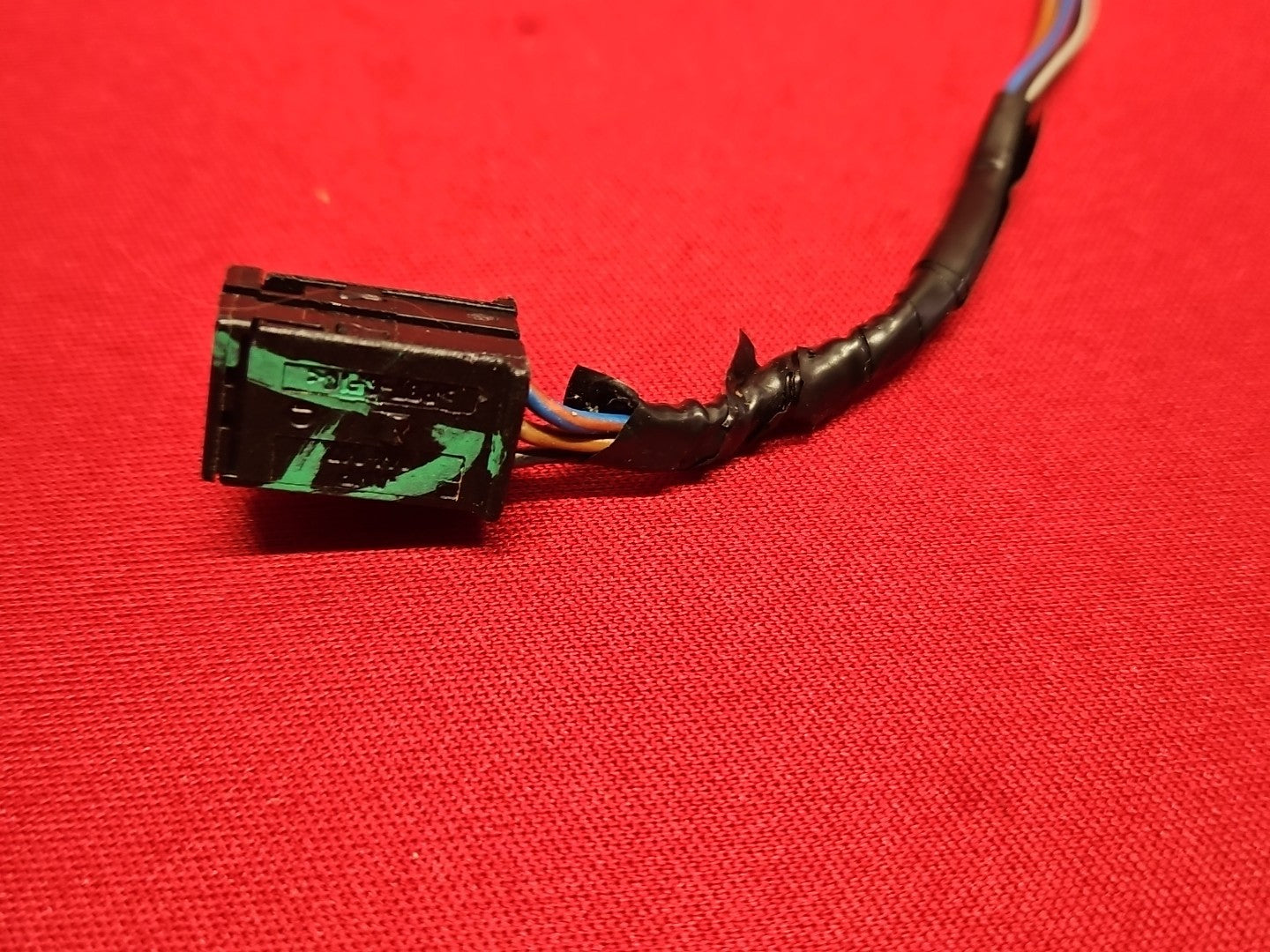 1999-2001 VW Passat Golf Interior Rearview Mirror Autodim & Rain - PIGTAIL WIRE