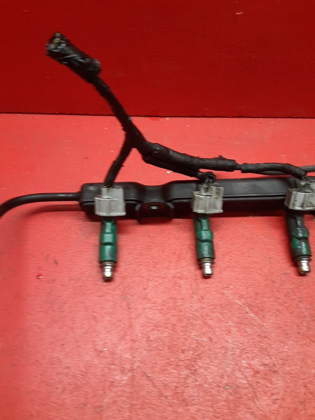 2001-2009 Toyota Prius Complete Fuel Injector Ramp Rail w/ Injectors