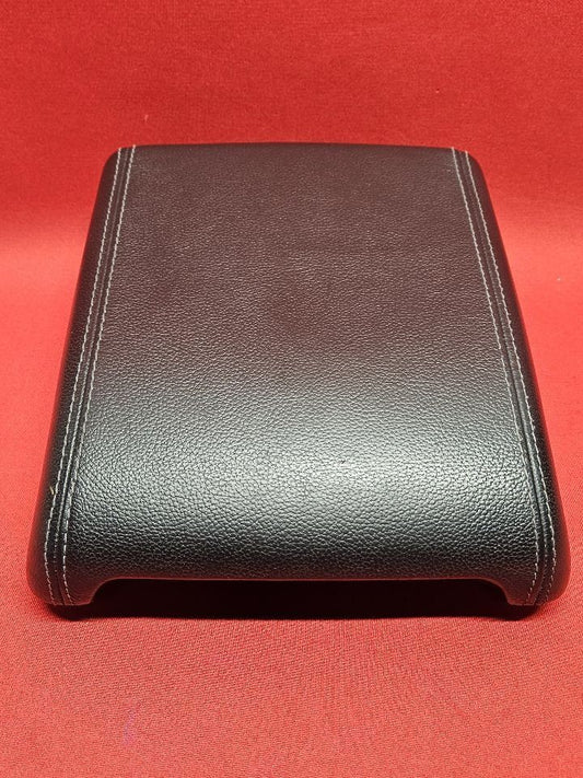 16-19 Land Rover Range Rover Evoque Center Console Arm Rest Lid Ebony Leather