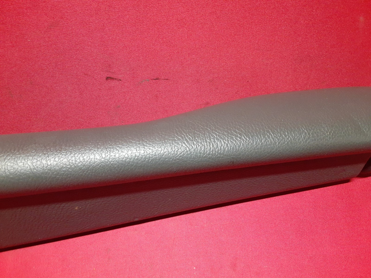 2003 - 2006 Range Rover HSE FRONT LEFT Seat Arm Rest Dark Gray HDA000030
