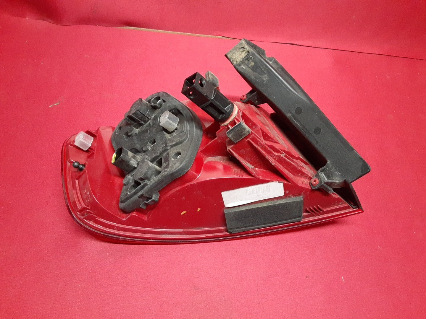 2009 - 2012 Audi A4 10-12 S4 RIGHT PASSENGER OUTER Tail Light Lamp HALOGEN