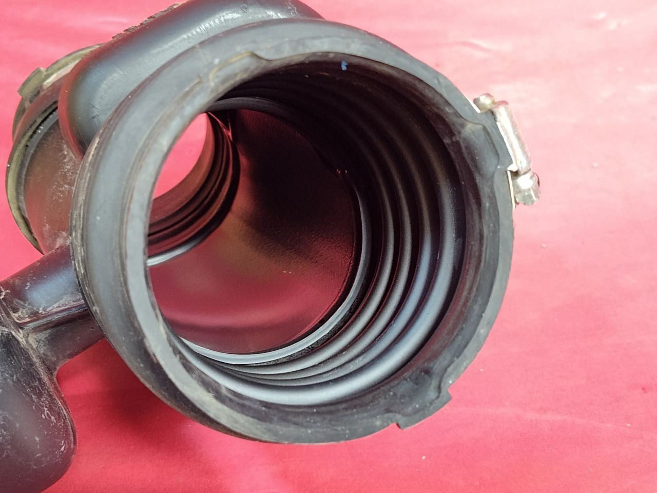 2012-2017 Chevy Buick GMC 3.6L V6 Air Cleaner Filter Box Outlet Hose Tube Duct