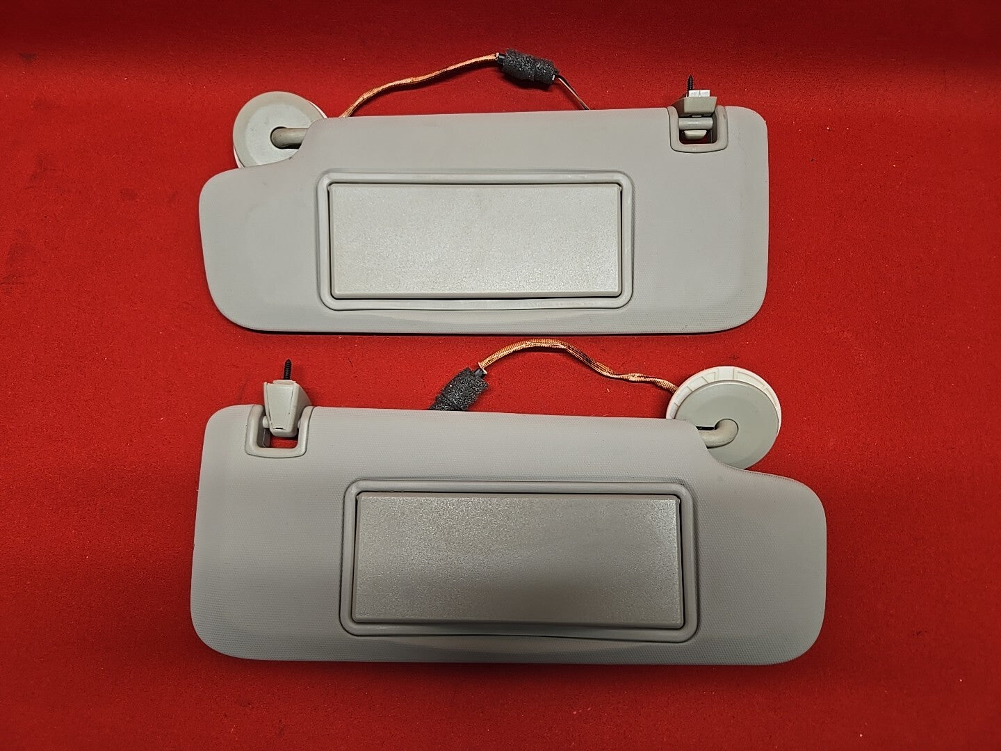 18-20 Buick Regal Sportback TourX Sun Visor Sunshade SET Illuminated Beige