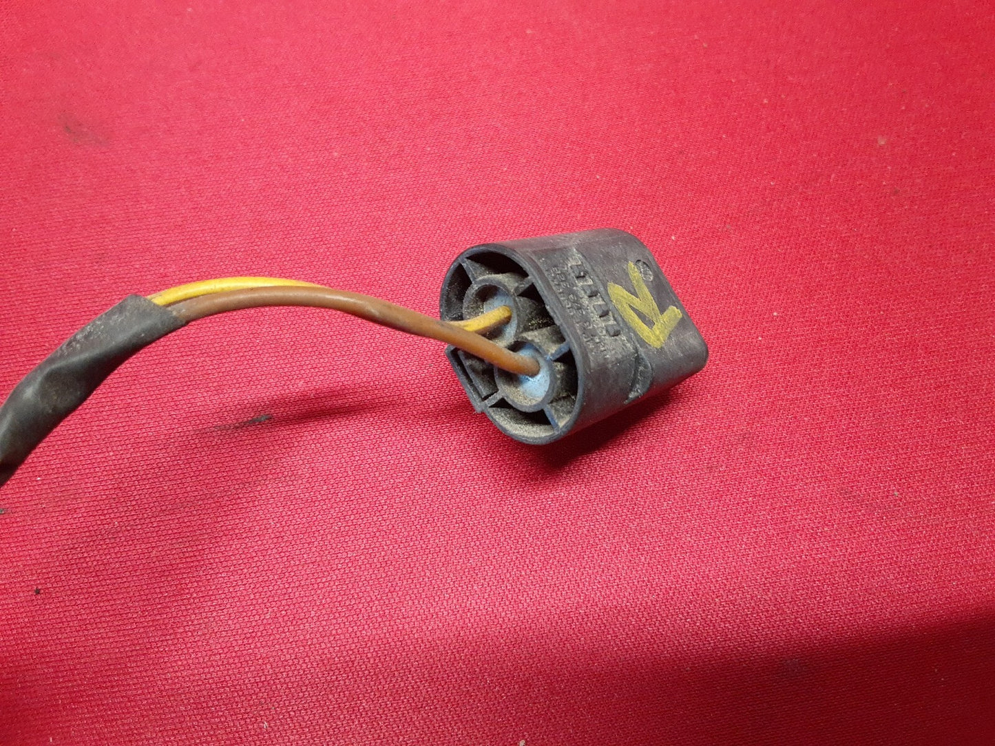2004 2005 2006 BMW E53 X5 - Passenger Side / Rightt - Fog Light / Lamp - PIGTAIL
