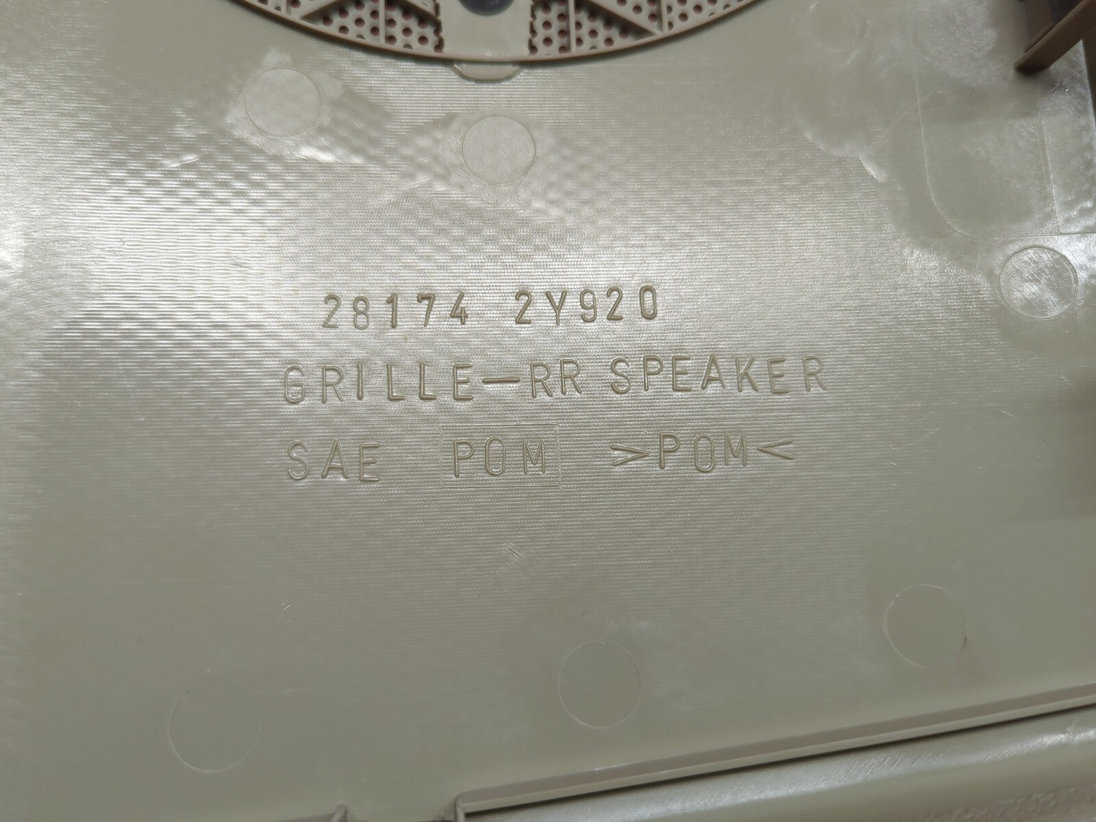 2002 2003 2004 Infiniti I35 w/ Bose Subwoofer Speaker Cover Grille Finisher