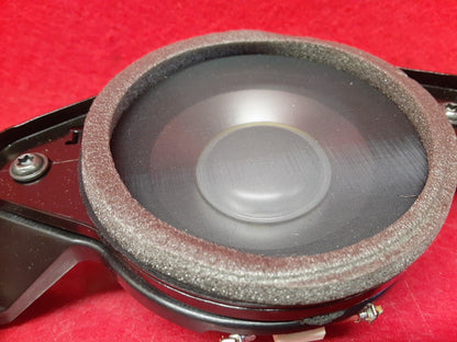 2011 - 2015 Kia Sorento JBL Infinity RIGHT REAR Quarter Speaker 96390-2P500