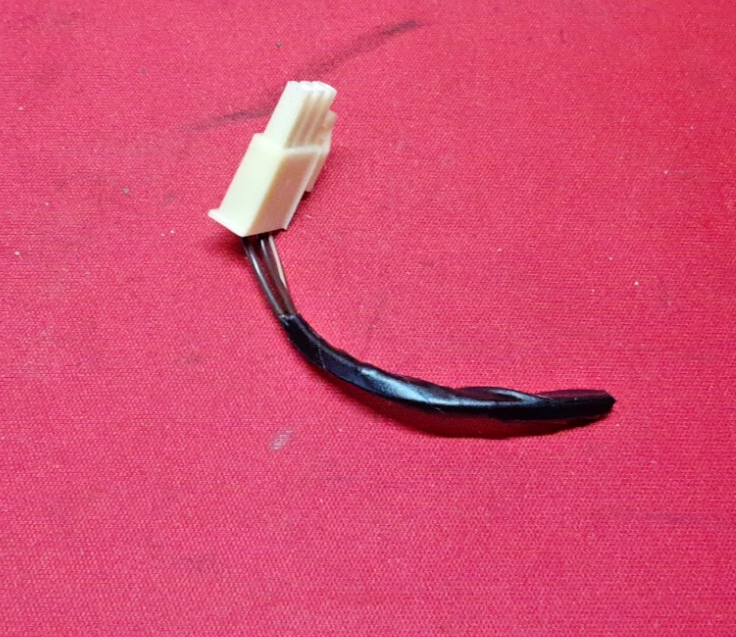 GM / CADILLAC Stereo Radio Receiver 15208056, 28017550, 28017553  PIGTAIL