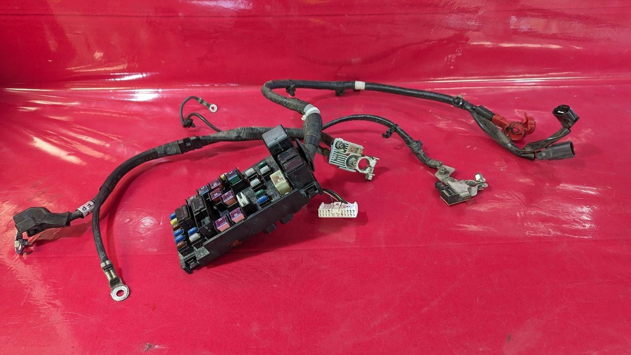 15-21 Subaru WRX 2.0L Turbo Manual Trans AWD Apron Fuse Box / Battery Cables